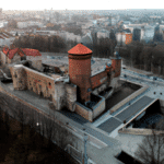 Bezpieczne otwieranie zamków w Katowicach - sprawdź jakie usługi oferuje lokalny rzemieślnik