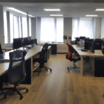 Jak przygotować biuro do pracy: poradnik sprzątania biur w Radomiu